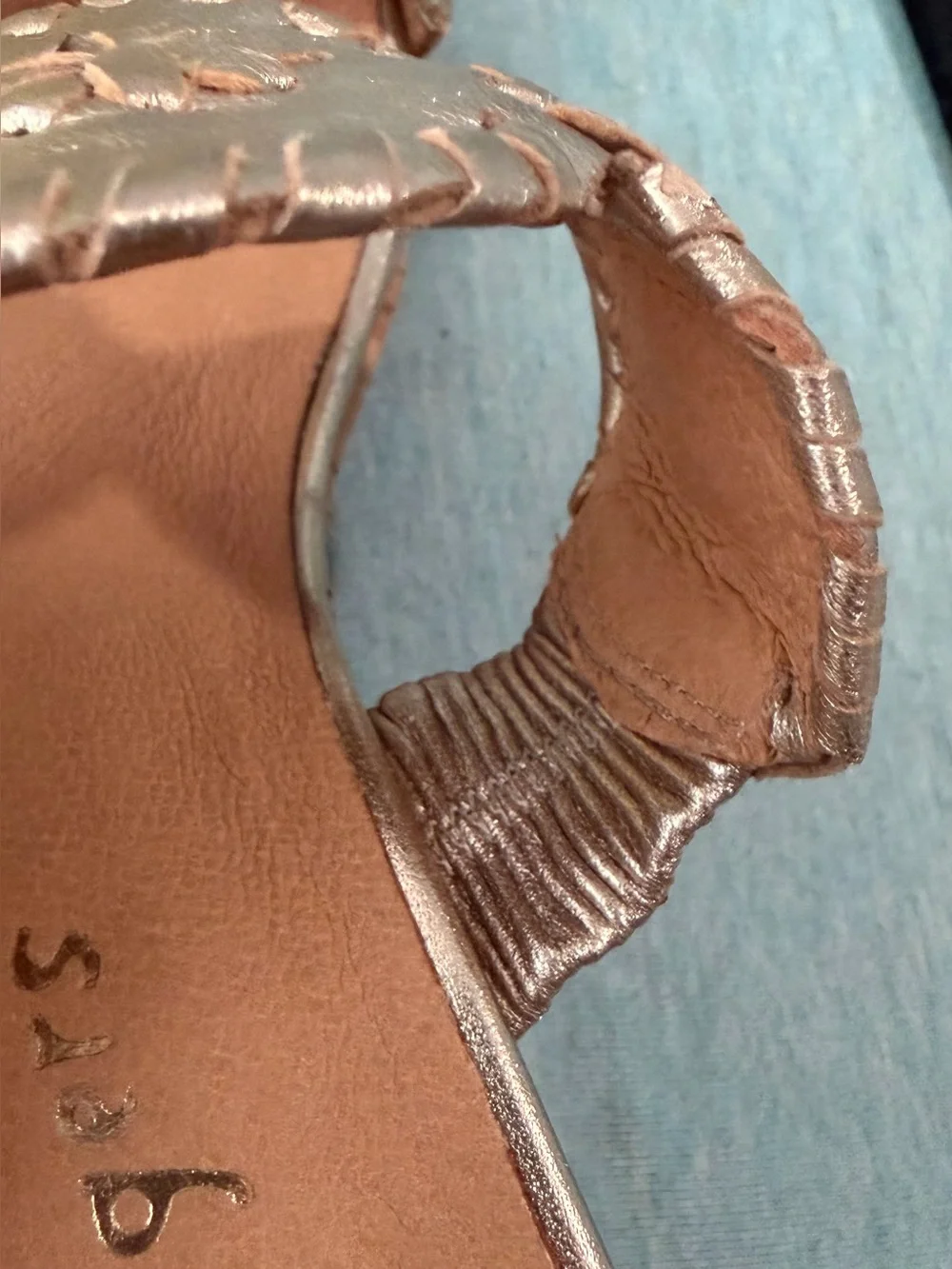 Jack Rogers Lauren Mid Wedge in Platinum Metallic